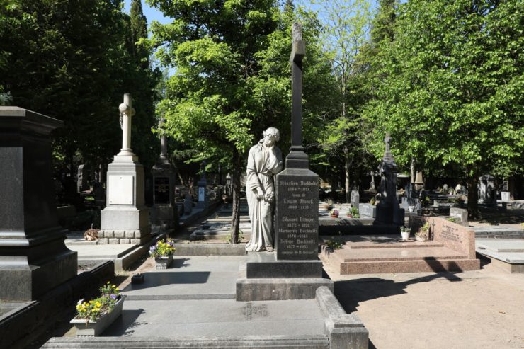 Sterben in Esch / Aktuelle Statistiken über das Tabuthema Tod 