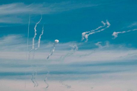 &nbsp;Raketen im Himmel &uuml;ber der Ostukraine