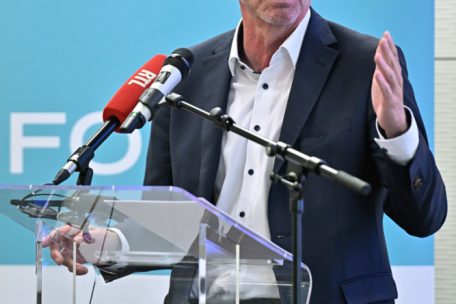 Ex-CSV-Pr&auml;sident Frank Engel beim Gr&uuml;ndungskongress von Fokus