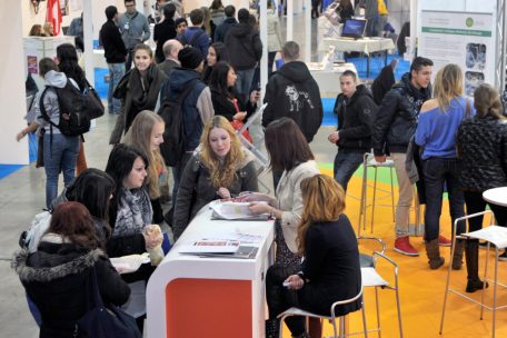 Hybridmesse / Die „Studentefoire“ findet dieses Jahr online und auf Belval statt