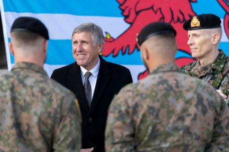 Verteidigungsminister Fran&ccedil;ois Bausch und Armeechef Steve Thull