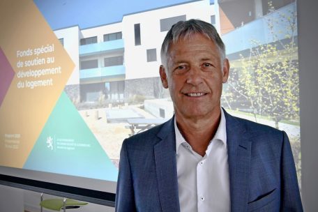 Minister Henri Kox / Spezialfonds für Wohnungsbau: Positive Dynamik auf niedrigem Niveau