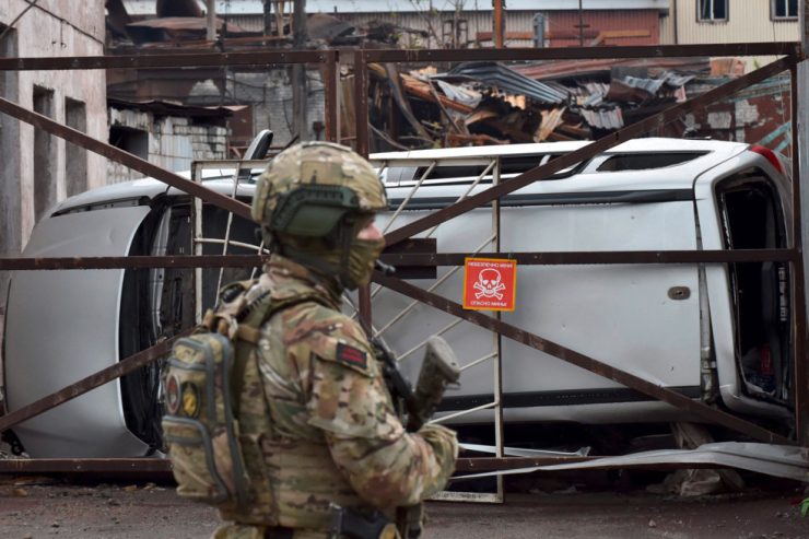 Ukraine-Krieg / Russland: Stahlwerk von Mariupol eingenommen – Überblick zum Samstag