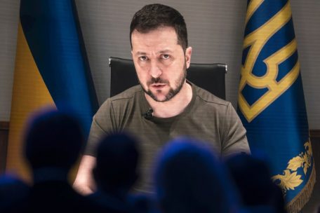 Drei Monate Ukraine-Krieg / Kiew fordert mehr Hilfe – Time Magazine listet Selenskyj unter 100 einflussreichsten Menschen