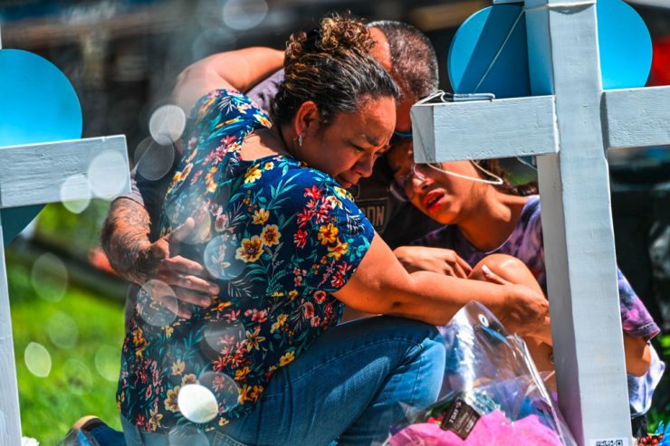 USA / „Die falsche Entscheidung, Punkt“: Behörden räumen nach Schulmassaker Fehler der Polizei ein