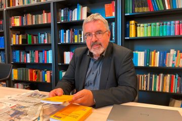 Körperdurchsuchung und Velo / Duden bringt erstes Wörterbuch zum „Luxemburger Standarddeutsch“ raus