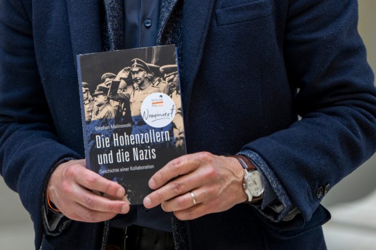 Deutscher Sachbuchpreis / Historikerbuch zu Nazi-Verbindung der Hohenzollern ausgezeichnet