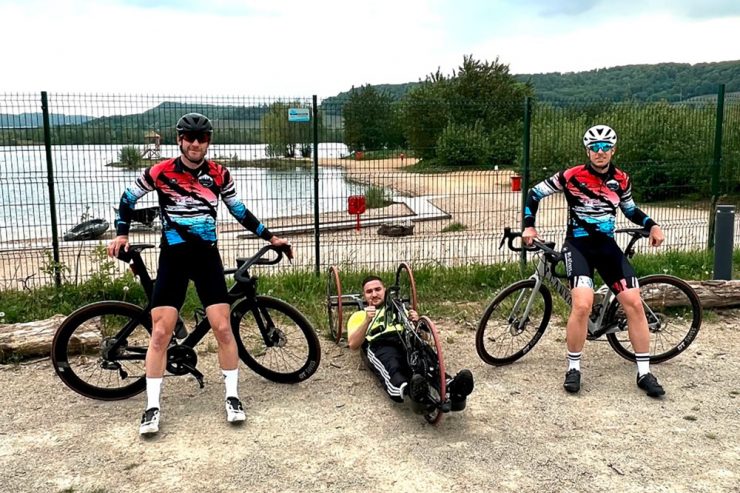 2.800 Kilometer durch Frankreich / „Tour de Force“ für den guten Zweck: Stefan Lafontaine und Kim Simon sammeln für ein Handbike
