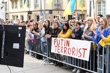Luxemburg-Stadt / Liveübertragung von Selenskyj vor Chamber: „Zeigen, dass wir an unser Land denken“