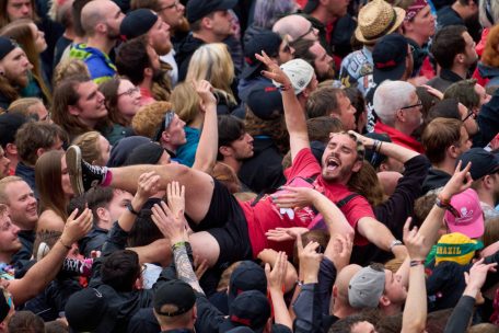 Festivals / „Die Leute sind gierig nach Spaß“: 160.000 Menschen rocken am Ring und im Park