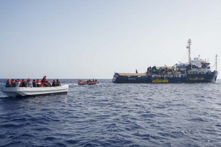 Rat der Innenminister / EU-Staaten haben sich nach jahrelangem Streit auf Flüchtlings-Umverteilung geeinigt