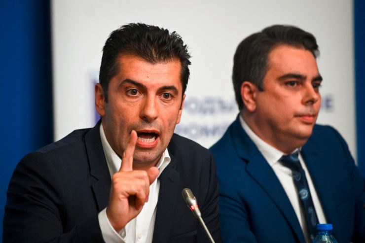 Bulgarien / Restregierung vor dem Fall: Opposition will weitere Neuwahlen erzwingen