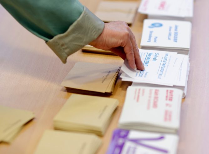 France / Deuxième tour des législatives: Macron va-t-il sauver sa majorité parlementaire, absolue ou relative?