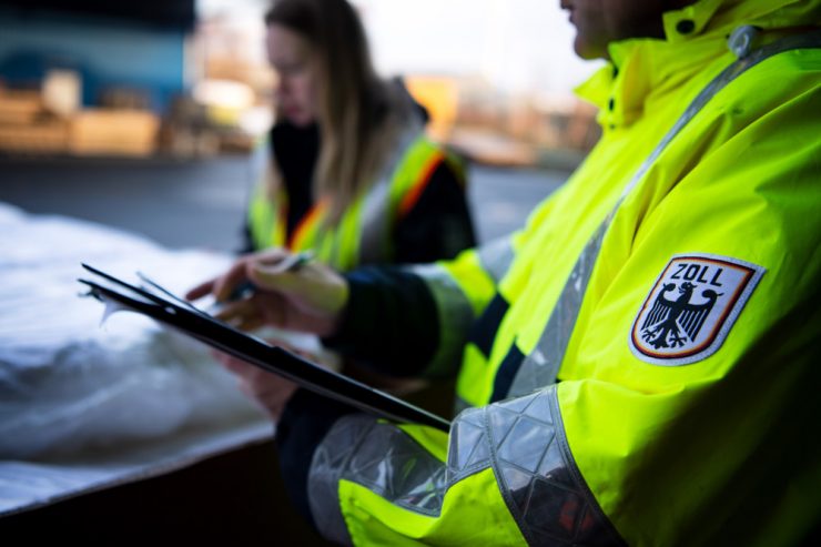 Bewährungsstrafe / Trierer Zoll fängt Haschisch-Briefe ab: „Das war unheimlich dämlich!“