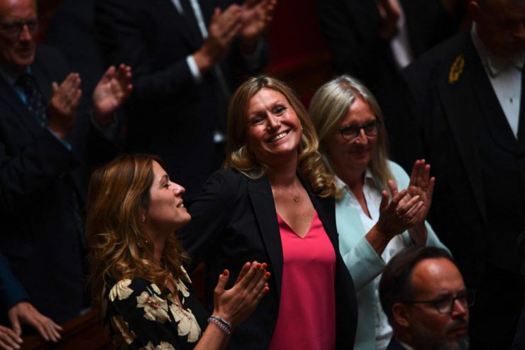 France / La nouvelle Assemblée achève sa première semaine dans la tension