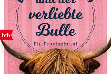 Anja Bogner<br />
„Bülent Rambichler und der verliebte Bulle – Ein Provinzkrimi“<br />
Btb Verlag, München 2022.<br />
288 S., 11,00 Euro