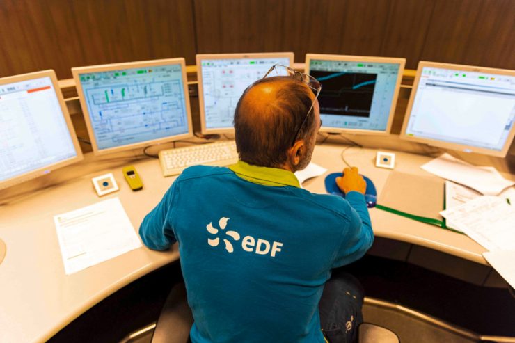 Frankreich / Regierung will Energiekonzern EDF verstaatlichen – zur Finanzierung neuer Atomkraftwerke