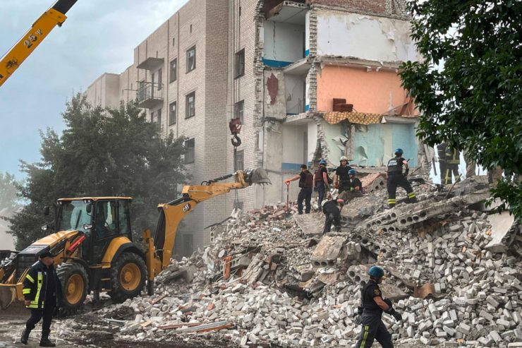 Ukraine / Putin lässt vermehrt russische Pässe in besetzten Gebieten anbieten