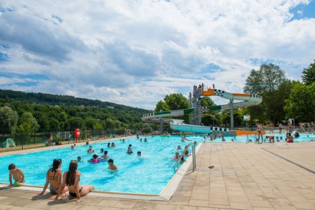 Neben einer neuen Rutsche umfasst das Freibad in Grevenmacher einen großen Pool für Erwachsene und ein Kinderbecken