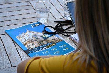 Zur traditionellen Bilanzpressekonferenz vor der Sommerpause hatte die CSV die Medienvertreter in die „Brasserie des Jardins“ geladen