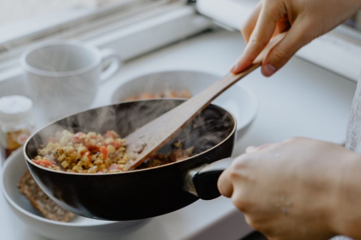 Preiswert in der Küche zaubern / So lässt sich Geld sparen beim Kochen