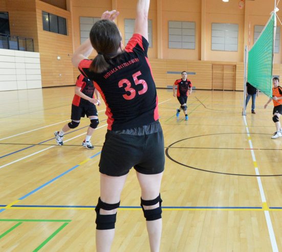 Mischung aus Volleyball und Badminton / Ran an Federbälle und Medaillen: Vom 2. bis 6. August ist Indiaca-WM in Luxemburg