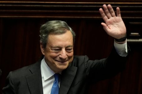 Italien / Ministerpräsident Draghi tritt zurück und macht Weg für Neuwahlen frei