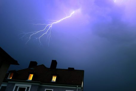 19 Uhr bis Mitternacht / Warnstufe gelb: Meteolux warnt vor Gewittern in Luxemburg am Freitagabend