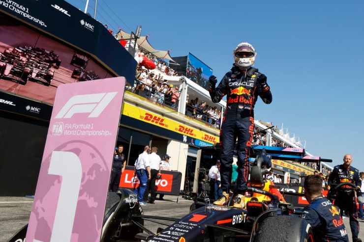 Formel 1 / Verstappen nutzt Leclerc-Debakel