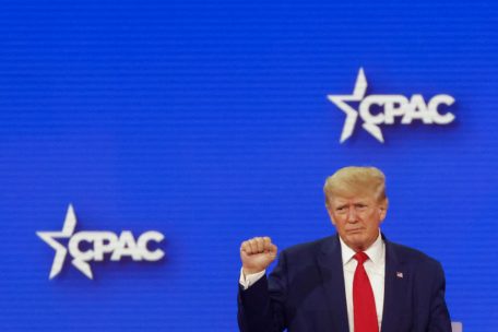 Spiel mit der Angst / Trump setzt auf Furcht bei Konferenz in Texas