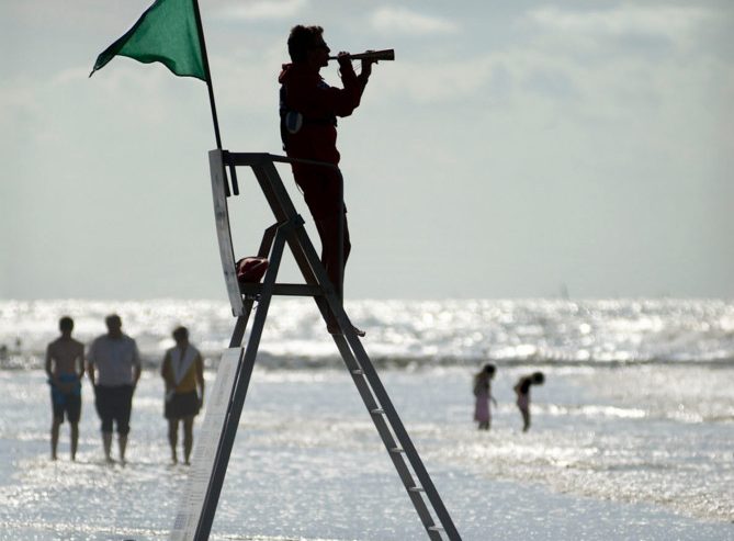 Urlaubstipps (2) / Gefährliche Situationen im Badeurlaub sind vermeidbar
