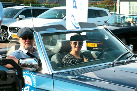 Der blaue SL stach nicht nur durch seine imposante Karosserie hervor