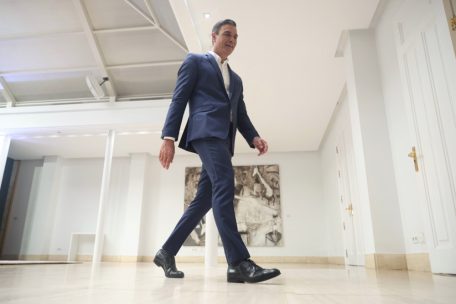 Lichter aus, weniger Kühlung / Spaniens Energiesparplan zeigt erste Erfolge – doch nicht alle sind zufrieden