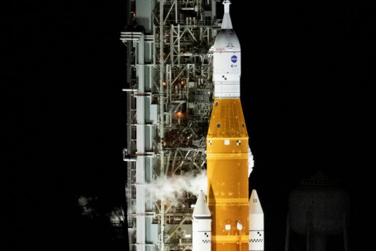 USA / NASA verschiebt „Artemis“-Start wegen Triebwerksproblemen