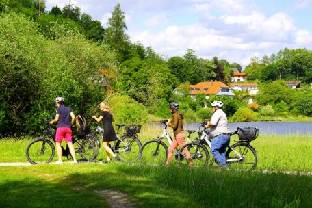 Die Region der Seeoner Seenplatte lässt sich vorzüglich mit dem Rad erkunden