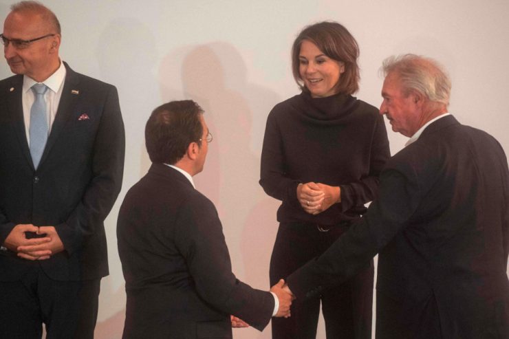 Außenminister in Prag / EU setzt Visa-Abkommen mit Russland aus – aber kein Einreiseverbot