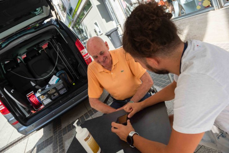 Digibus / Damit das Internet kein Neuland bleibt: „Digibus“ bietet Unterstützung für Senioren