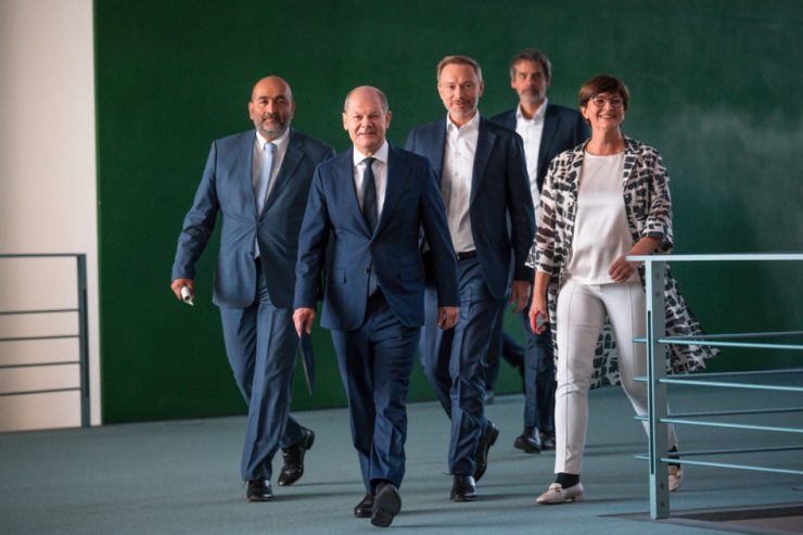 Energiekrise / Deutsche Koalition mit drittem Entlastungspaket: mehr als 65 Milliarden Euro