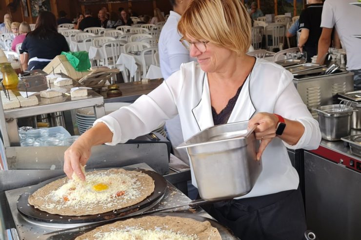 Tradition / Bretonisches Flair seit 1973: Die „Crêperie bretonne“ ist ein echter Fouer-Klassiker
