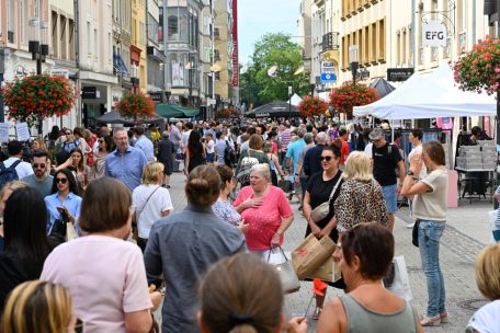 Luxemburg / Comeback der „Stater Braderie“ ist geglückt – „Es wurde mehr über Preise verhandelt als sonst“