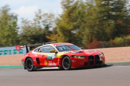 Drei Siege bislang und die Gesamtf&uuml;hrung f&uuml;r Sheldon van der Linde aus S&uuml;dafrika im BMW M4