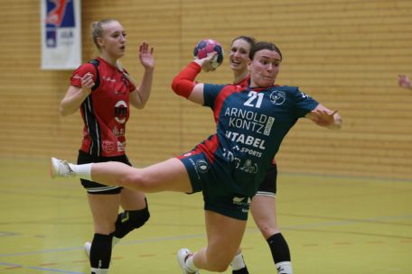 Muriel Biever (Nummer 21) und die Red Boys peilen einen Platz auf dem Podium an