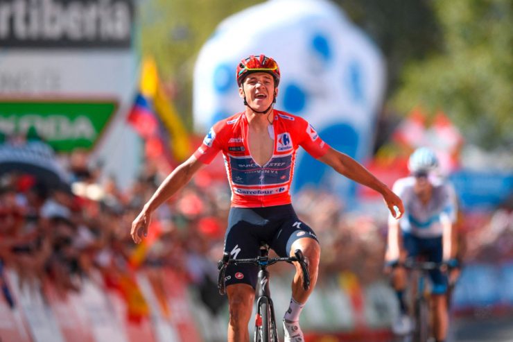 Radsport / Belgier Remco Evenepoel gewinnt 18. Vuelta-Etappe