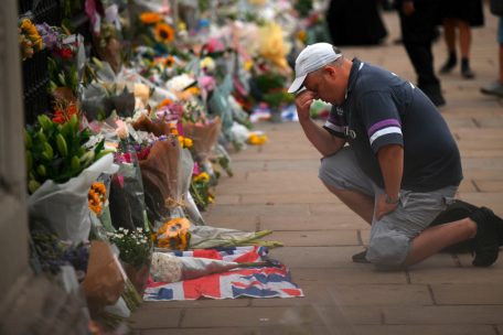 Trauer / „Danke sagen“: Wie die Briten ihrer verstorbenen Queen gedenken