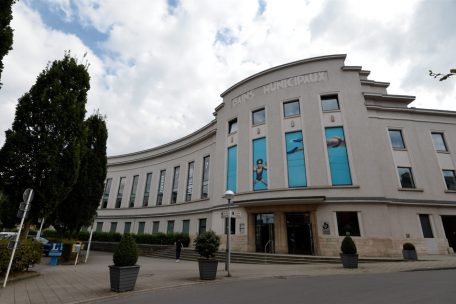 Energiesparen / Esch und Grevenmacher wollen sparen – mit  natürlichem Licht, Stand-By und modernem Heizen