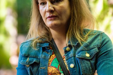 Lehrerin Carole Stieber: „Mir gefällt, dass in den ,Bësch-Klassen‘ anders auf die Bedürfnisse der Kinder reagiert wird“