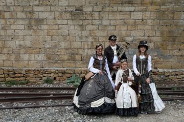 Anno 1900 / Steampunk-Näher, Tüftler, fantastische Wesen und Barden im Porträt