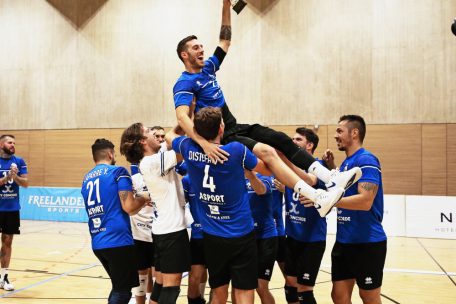 Volleyball / Das bessere Ende für Bartringen: Strassen im Super Cup nach fünf Sätzen unterlegen