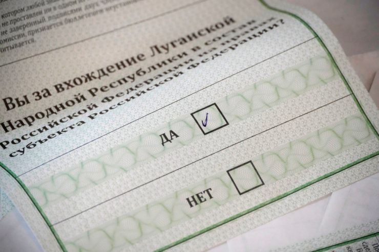 Ukraine / Scheinreferenden in ukrainischen Gebieten beendet – erste Ergebnisse