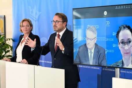 Editorial / Doheem bliwwen